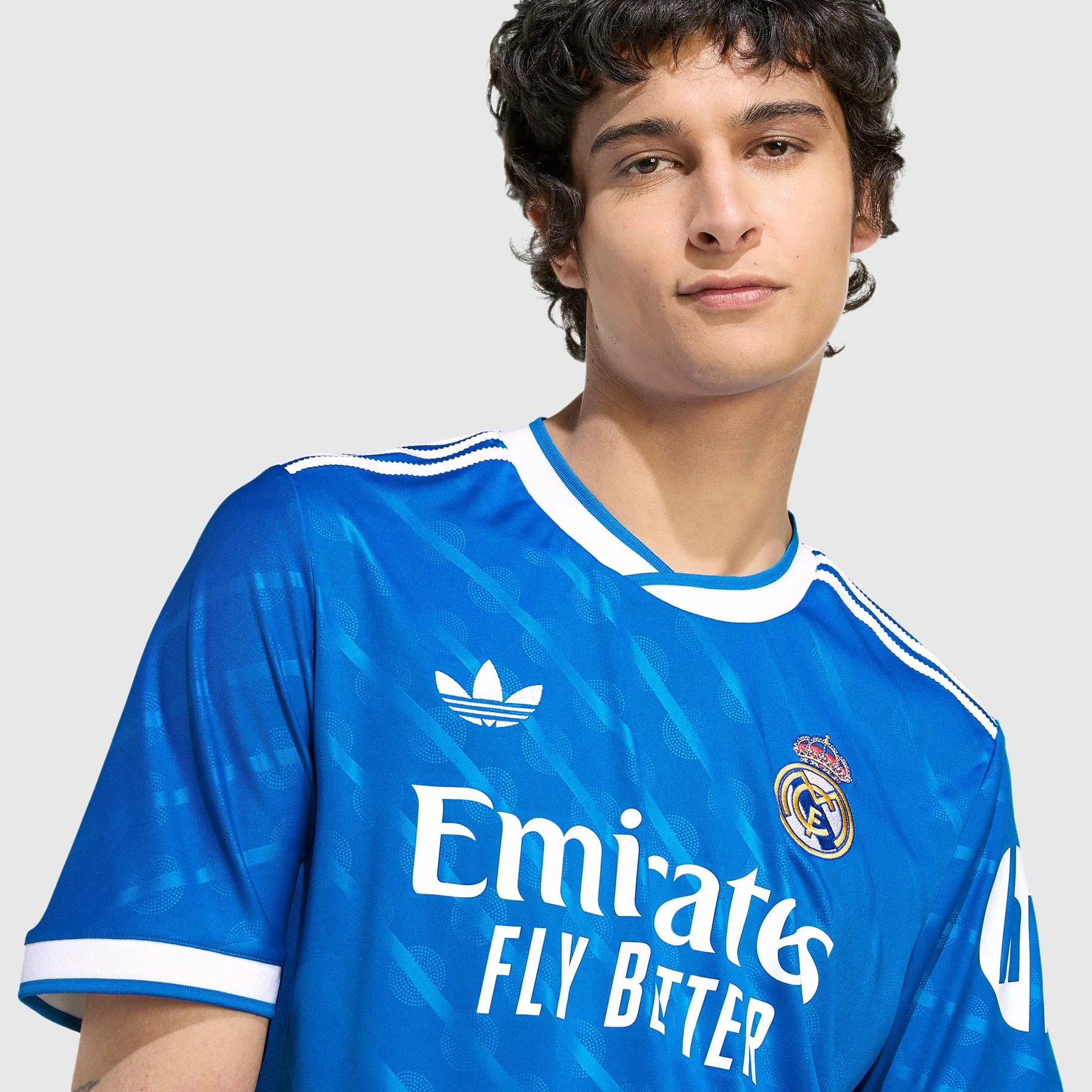 Camisa Adidas Real Madrid 2025/26 III Torcedor